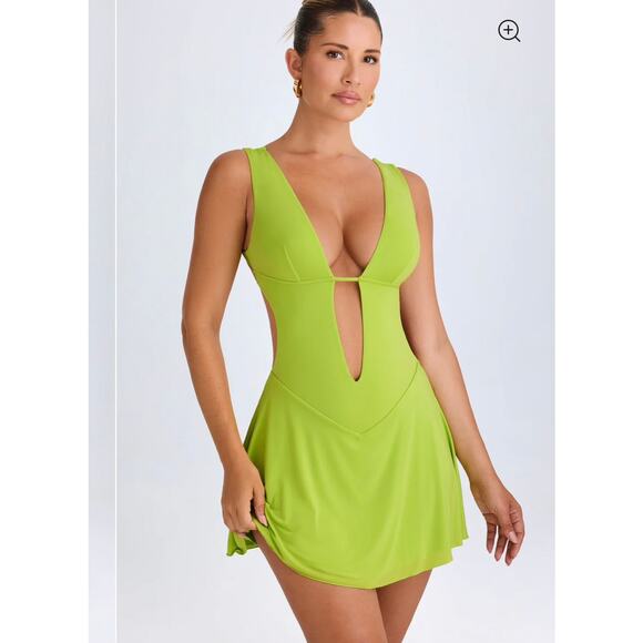 Oh Polly Dresses & Skirts - NWT Oh Polly Kalista Plunge Cut-Out Mini Dress in Lime Green Resort-wear Size M